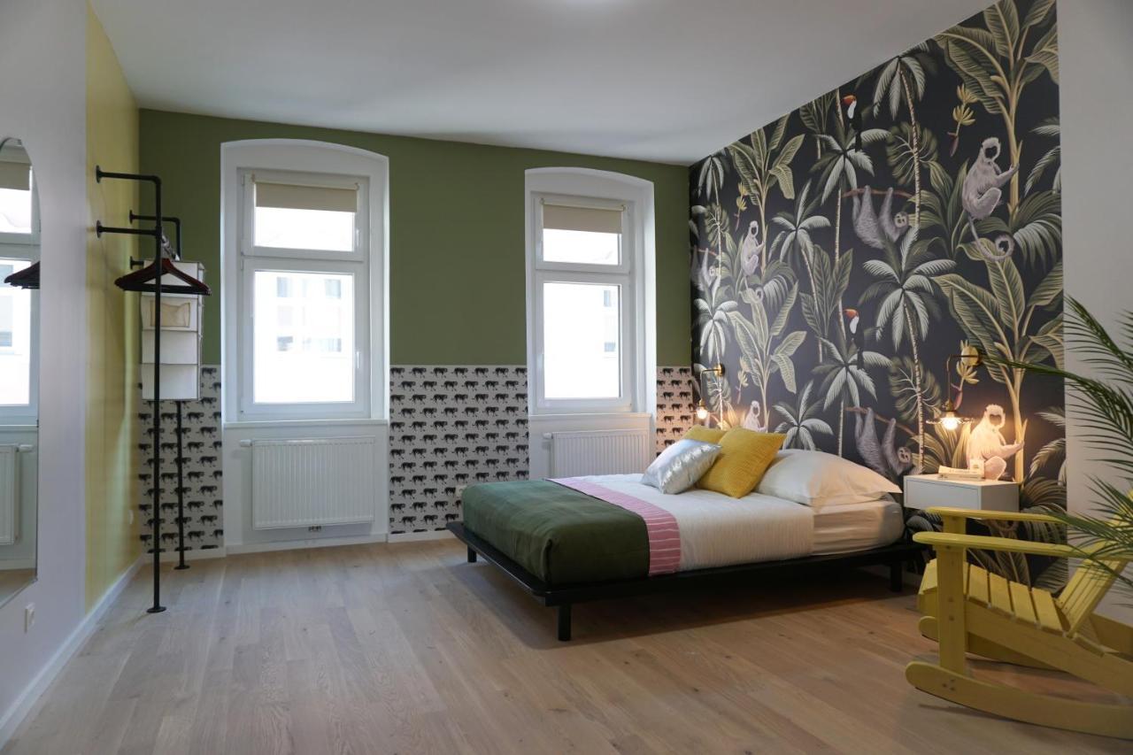 Large Apartments - Great For Groups - With Balcony Or Terrace Вена Экстерьер фото