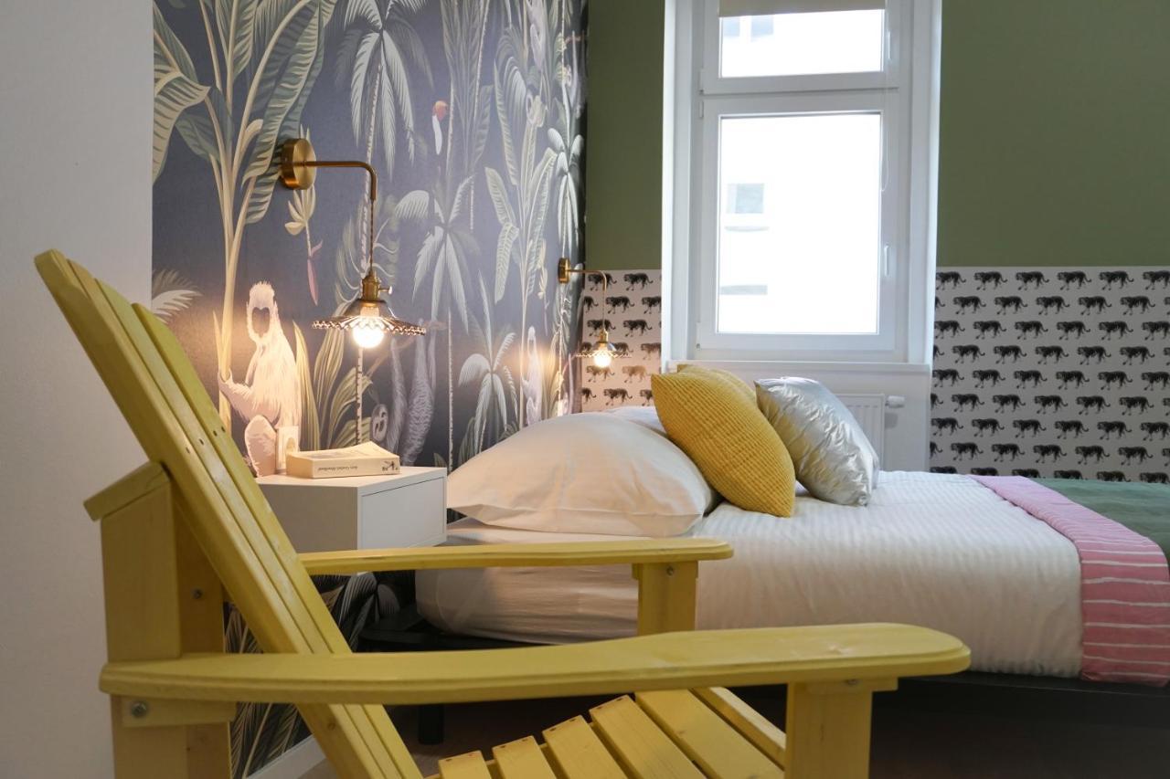 Large Apartments - Great For Groups - With Balcony Or Terrace Вена Экстерьер фото