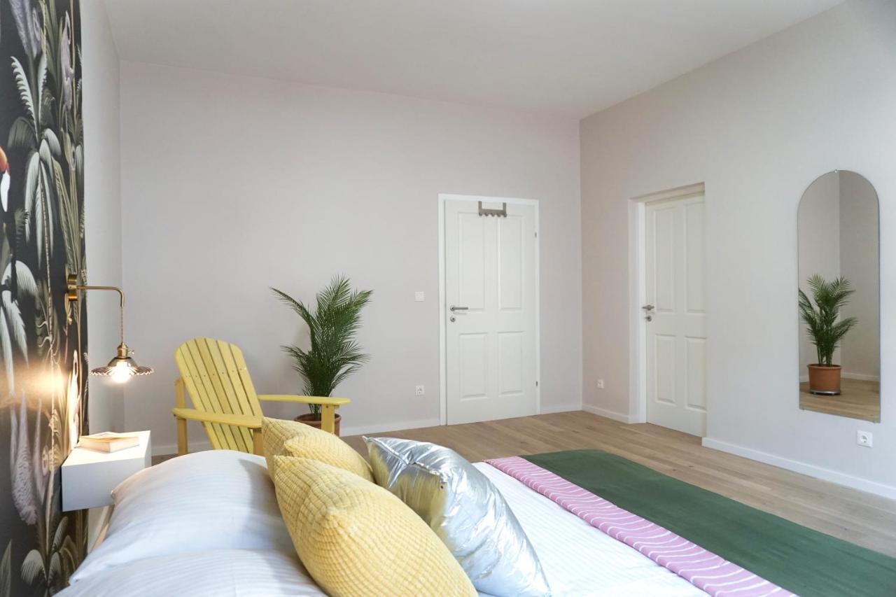 Large Apartments - Great For Groups - With Balcony Or Terrace Вена Экстерьер фото