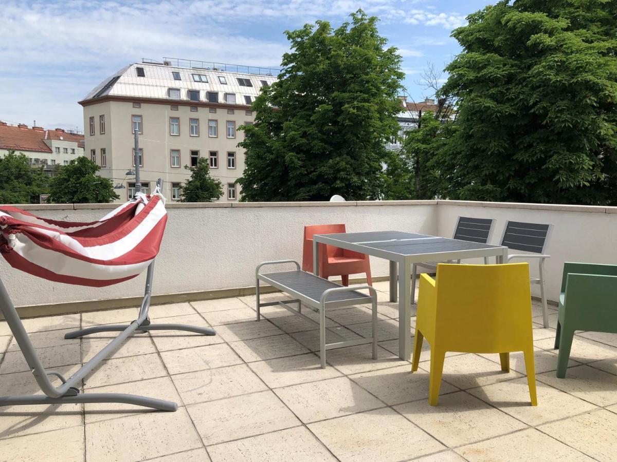 Large Apartments - Great For Groups - With Balcony Or Terrace Вена Экстерьер фото